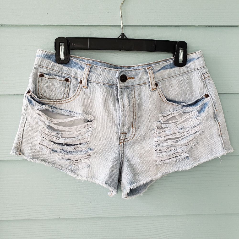 ✖️✖️✖️SOLD✖️✖️✖️Denim Shorts